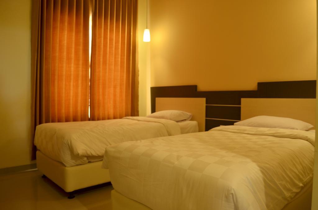 M Hotel Mataram Exterior photo